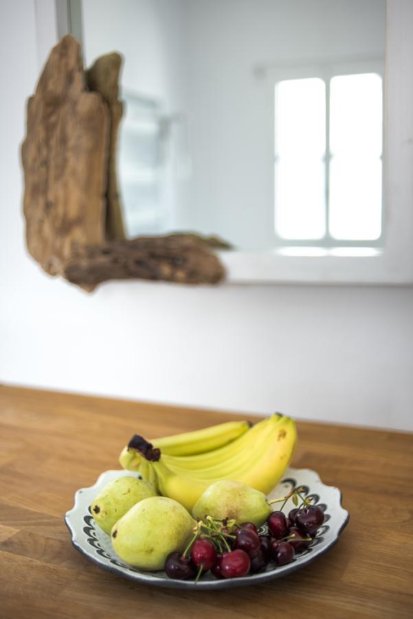 Appartamento White And Grey Chora Mykonos Town Esterno foto